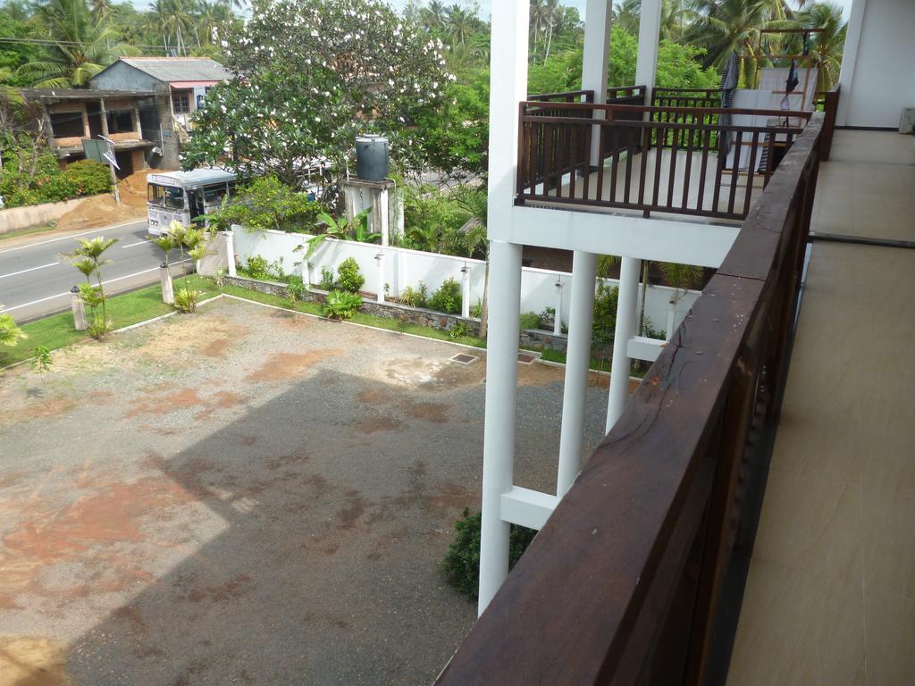 Hotel Ocean View Cottage Hikkaduwa Dış mekan fotoğraf