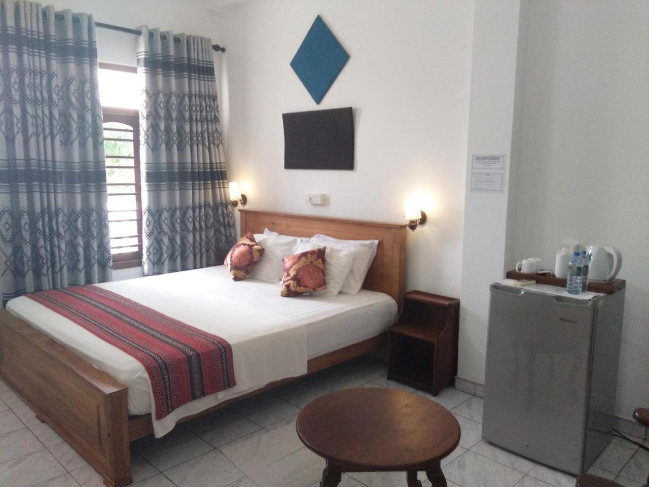 Hotel Ocean View Cottage Hikkaduwa Dış mekan fotoğraf